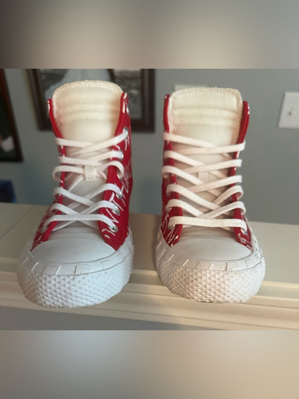 Youth kids Converse All-Star Size 6 Chuck Red White Shoes  Sneakers - Picture 3 of 7